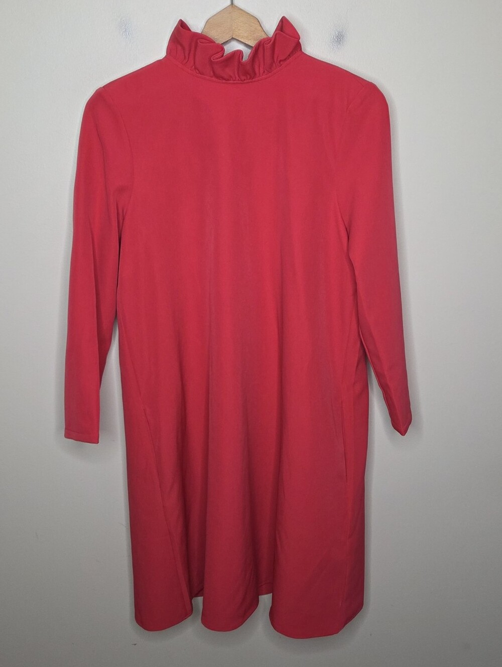 Tuckernuck Red Daphne 3/4 Sleeve Tie Back Ruffle Neck Dress Size Medium